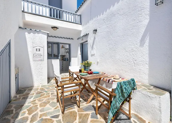 Villa Traditional Dream House *