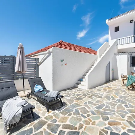 Villa Traditional Dream House *