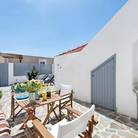 Traditional Dream House Soroni